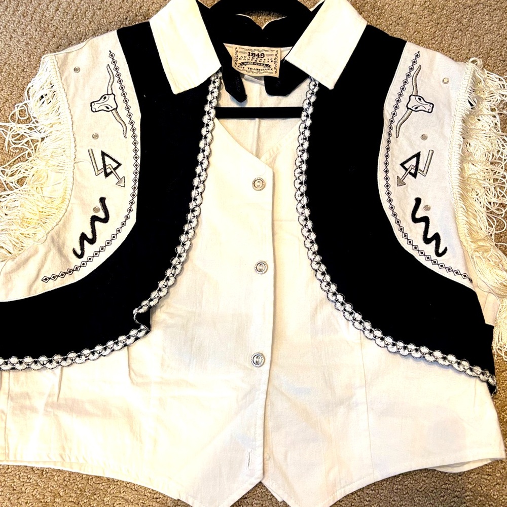 Vintage western vest with fringe size Large